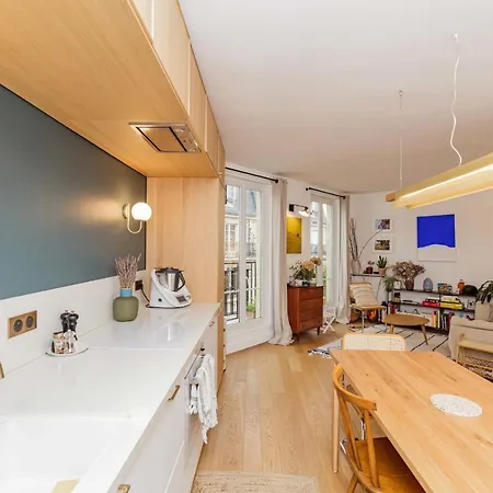 Nice Apt For 4 With Balcony Near Montmartre ! Διαμέρισμα Παρίσι