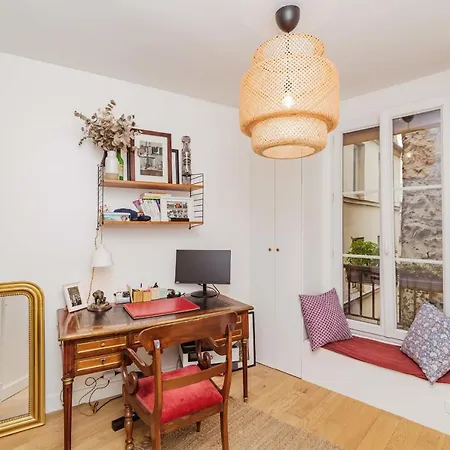 Nice Apt For 4 With Balcony Near Montmartre ! Παρίσι